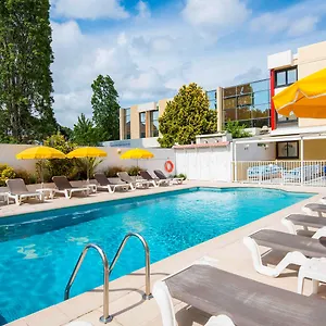 Hotel Ibis Styles Cap 3000 Aeroport